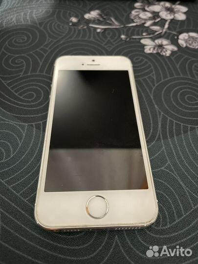 iPhone 5S, 16 ГБ