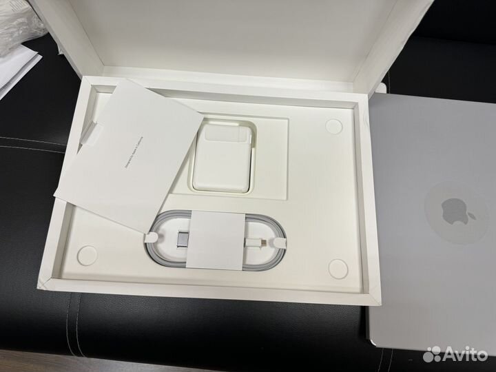 MacBook Pro 16 M2 Pro 1 TB Space Gray MNW93