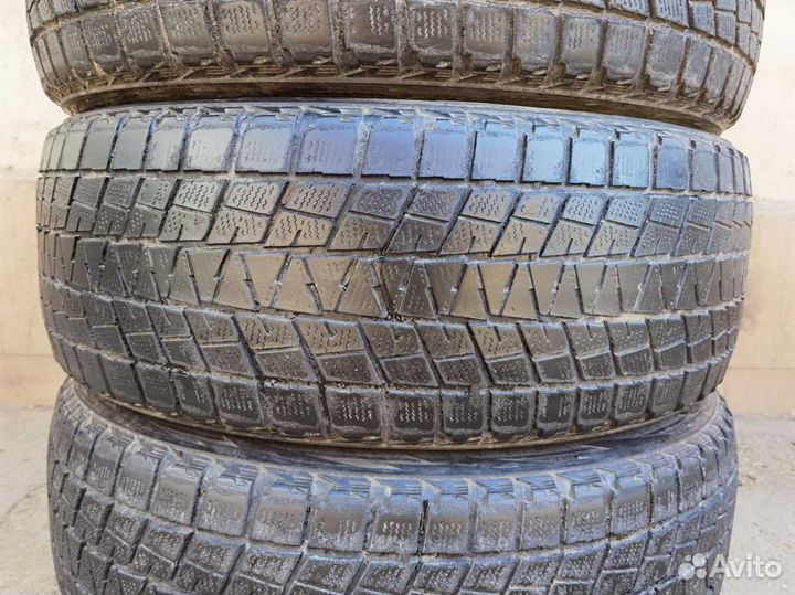 Bridgestone Blizzak DM-V1 235/60 R18 107R