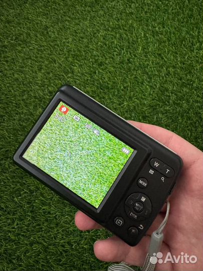 Цифровой фотоаппарат Lumix DMC-LS5 (y2k)