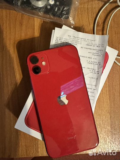 iPhone 11, 64 ГБ