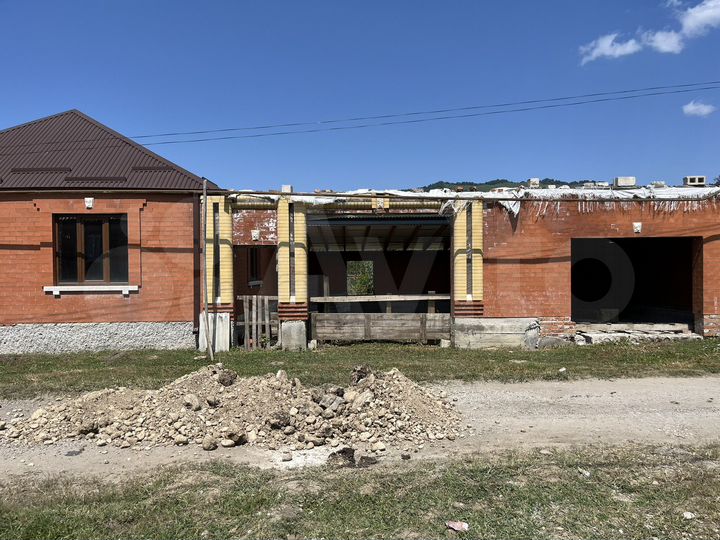 Дом 100 м² на участке 23 сот.