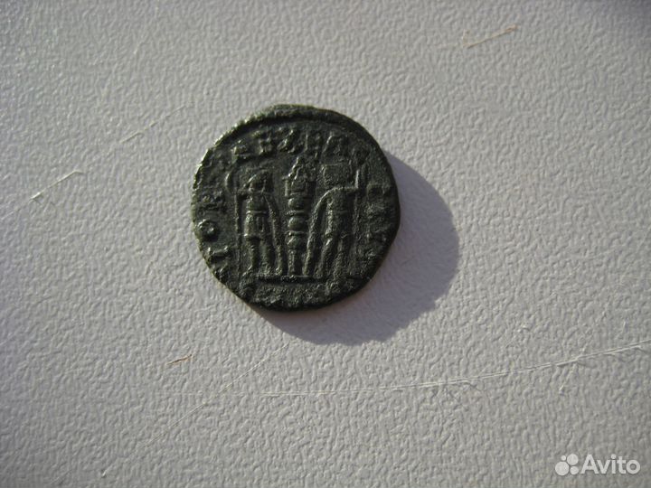 Античная древняя Римская монета (3 и 5)
