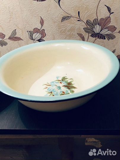 Эмалированные блюда. Кружка. Белая эмаль, СССР