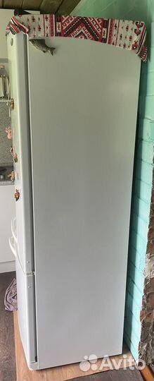 Холодильник