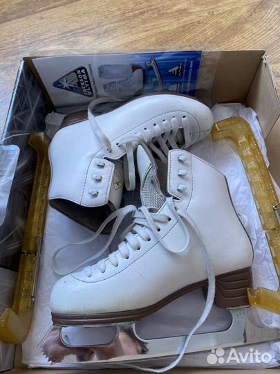 Коньки Jackson 3