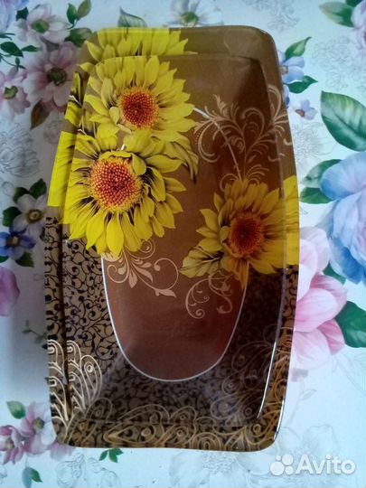 Салатники, тарелки.Цена за набор