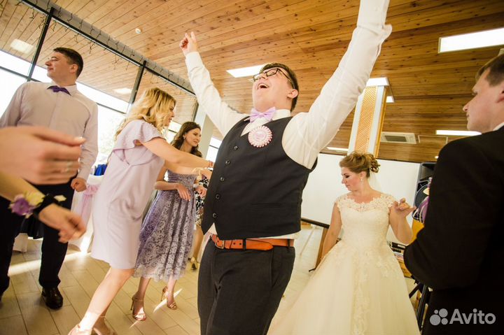 Ведущий и Dj (Фабрика настроения 