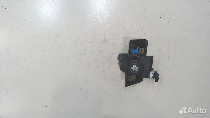 Замок багажника Mercedes CLK W208, 1998