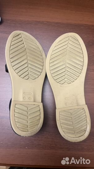 Сандалии женские crocs c6