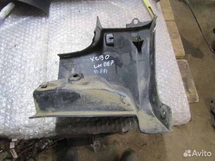 Накладка на порог наружная передняя левая Volvo XC