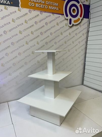 Стол Пирамида с 3мя полками