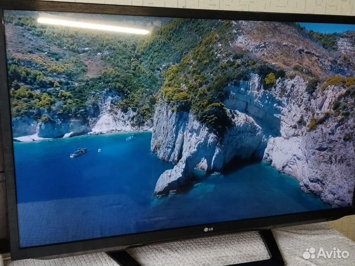Телевизор LG 47 дюймов