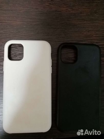 Чехол на iPhone 11