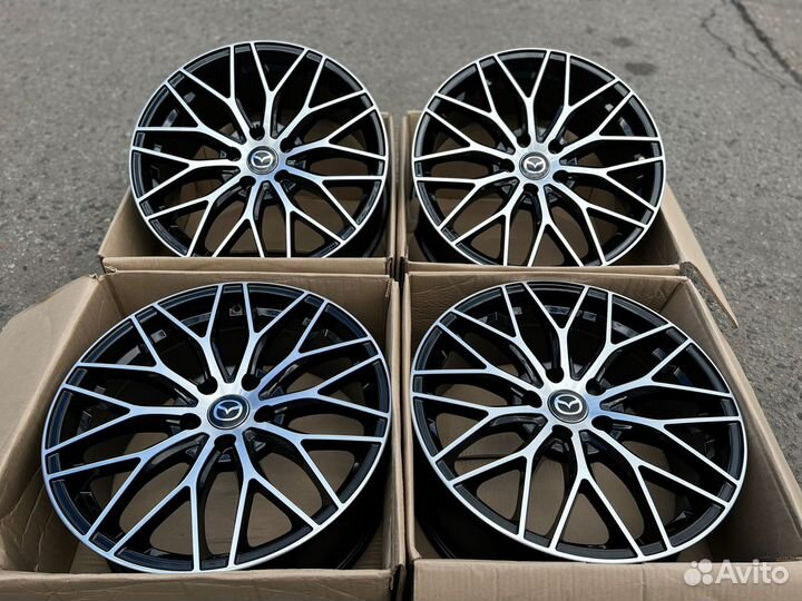 Литые диски BMF091 R17 на Mazda 3 BK