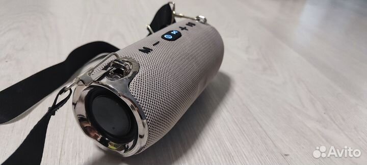 Портативная колонка bluetooth jbl