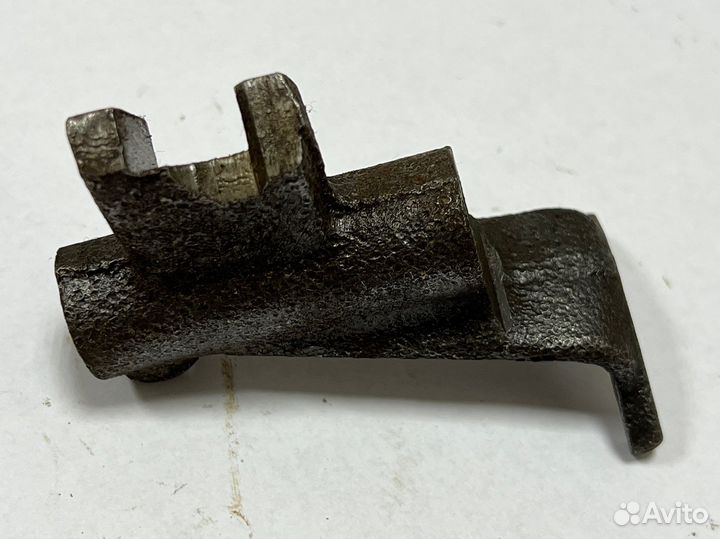 Вилка включения заднего хода 4-Х ступ УАЗ