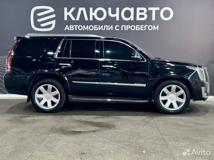 Cadillac Escalade 6.2 AT, 2015, 122 500 км