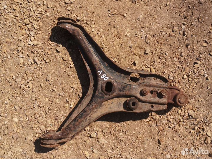 Рычаг Audi ауди 80