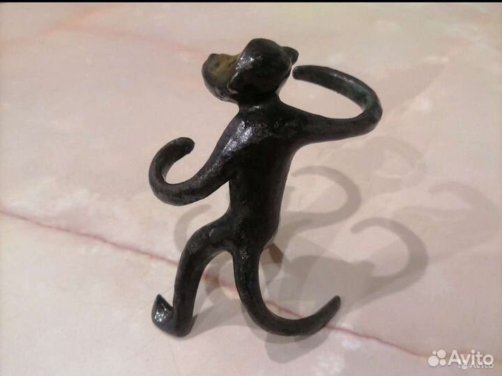 Обезьянка бронзовая СССР