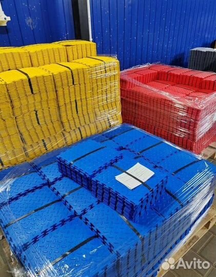 Модульная пвх плитка в автосервис / сто