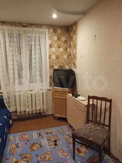 Комната 12 м² в 3-к., 2/2 эт.