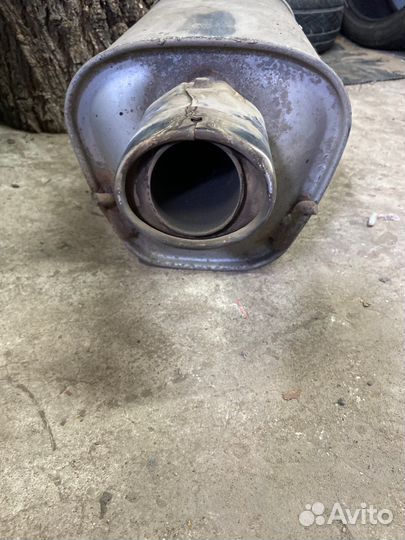 Банка глушителя subaru