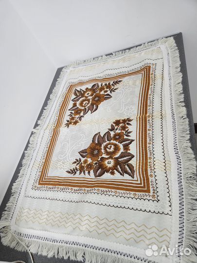 Скатерть новая