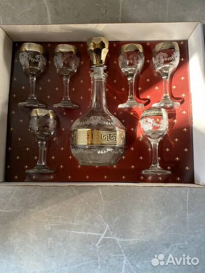 Рюмочный набор с графином