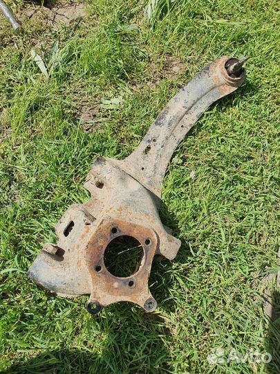 Ford Focus 2 рычаг задний продольный левый