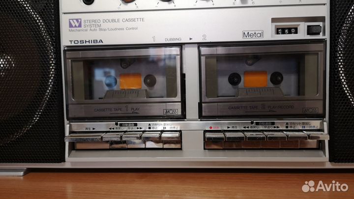 Toshiba RT-S77 кассетная магнитола