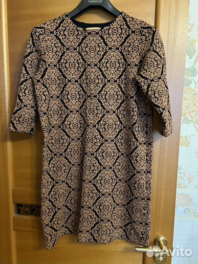 Платье женское 46 48