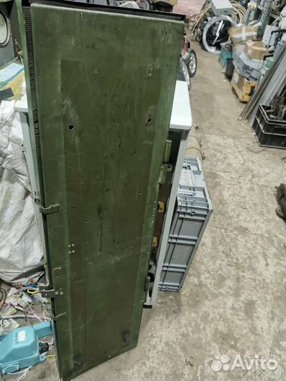 Оружейный шкаф бу