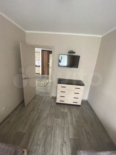 2-к. квартира, 52 м², 2/4 эт.