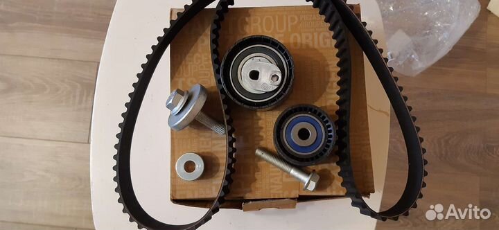 Комплект ремня грм renault 2.0