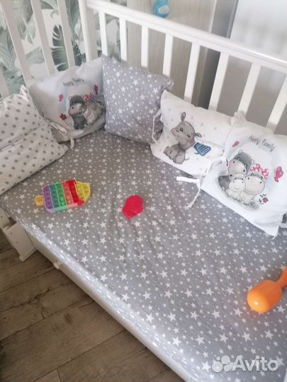 Бортики в детскую кроватку