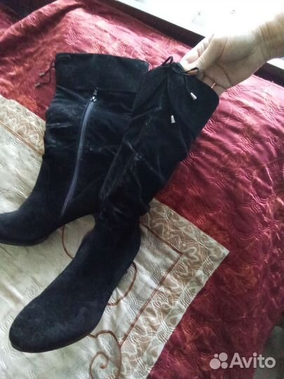 Сапоги женские новые