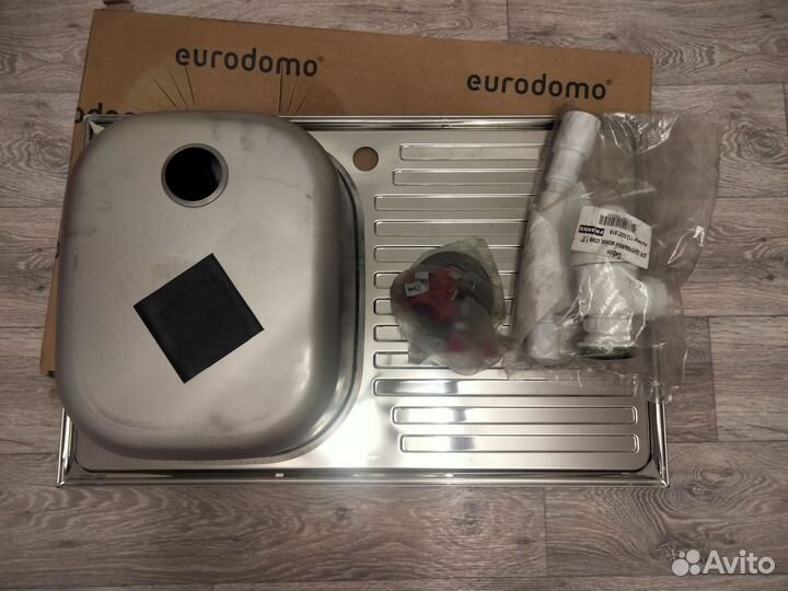 Мойка для кухни, врезная, новая, правая