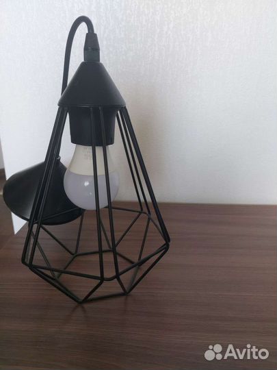 Люстра в стиле лофт с лампой