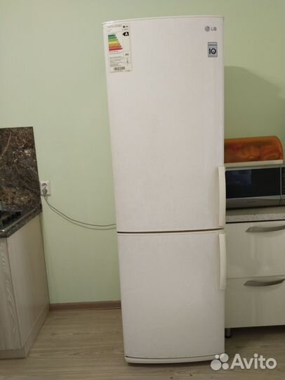 Холодильник бу lg