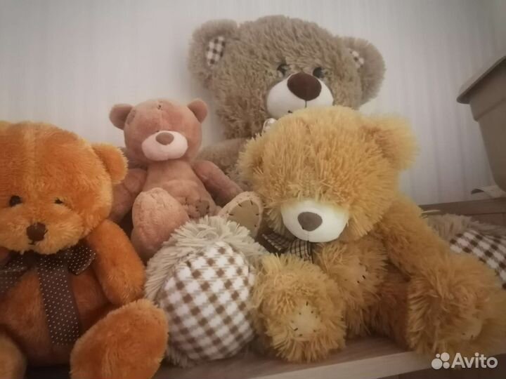 Плюшевый медведь