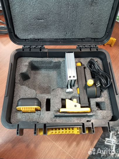 LT профессиональный лазерный уровень