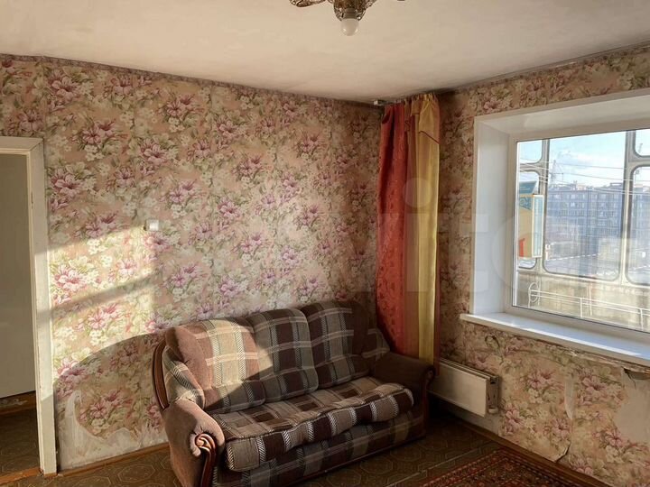 2-к. квартира, 40 м², 8/9 эт.