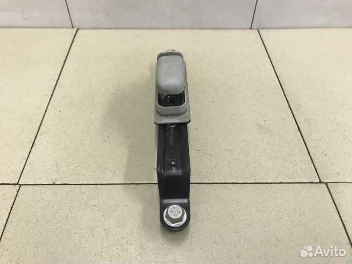 Механизм регулировки ремня безопасности Grand Vita