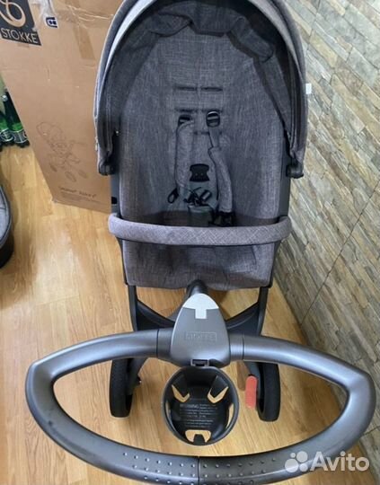 Коляска Stokke xplory v5 3в1 с чёрными колёсами