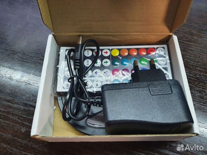 Светодиодная лента RGB 5050 10м + Пульт 44 + Блок