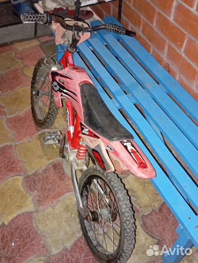 Велосипед-питбайк бу состояние в норме