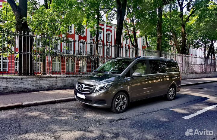 Аренда Mercedes v class с водителем