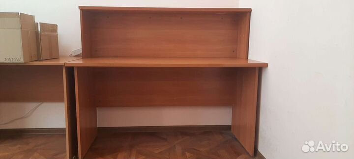 Письменный стол