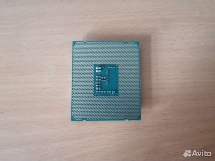 Процессор Intel Xeon E5-2630V3 LGA2011-3